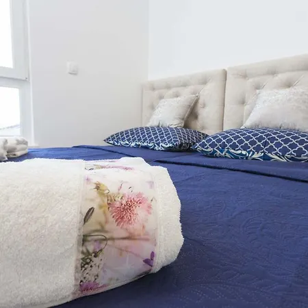 Lägenhet Solis Okrug Gornji *